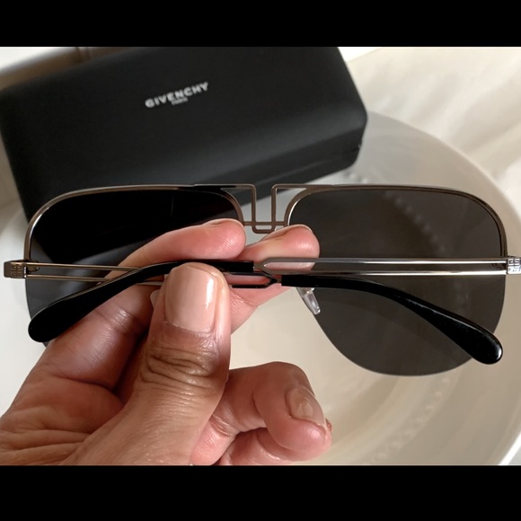 Givenchy aviator sunglasses - Picture 6 of 8